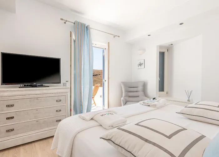 Blueros - Main ヴィラ Mégas Yialós-Nítes