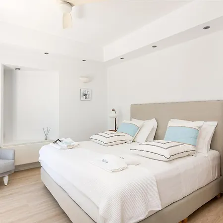 Blueros - Main Villa *