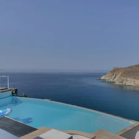 Blueros - Main Βίλα