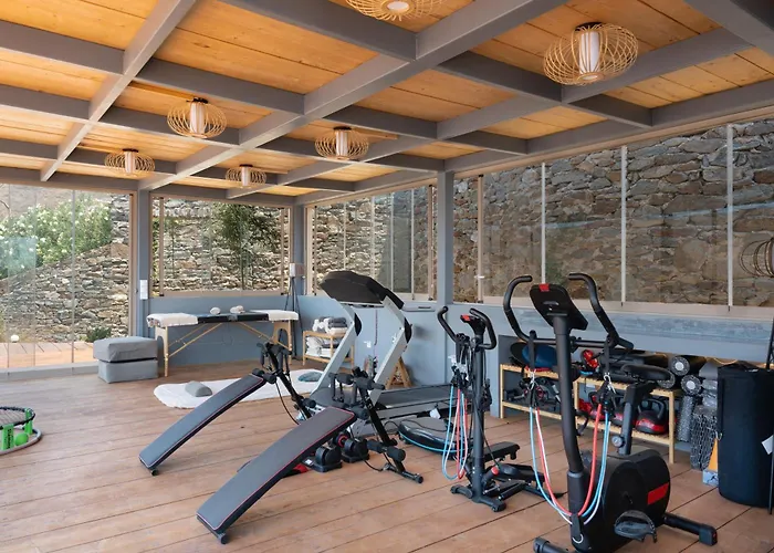 Blueros - Main Villa